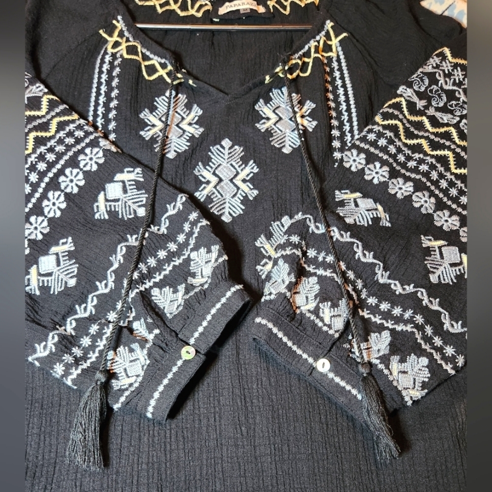 Paparazzi Boho Embroidered Black Top Tunic 100% Cotton Size M Hippie Cottagecore - Picture 2 of 6